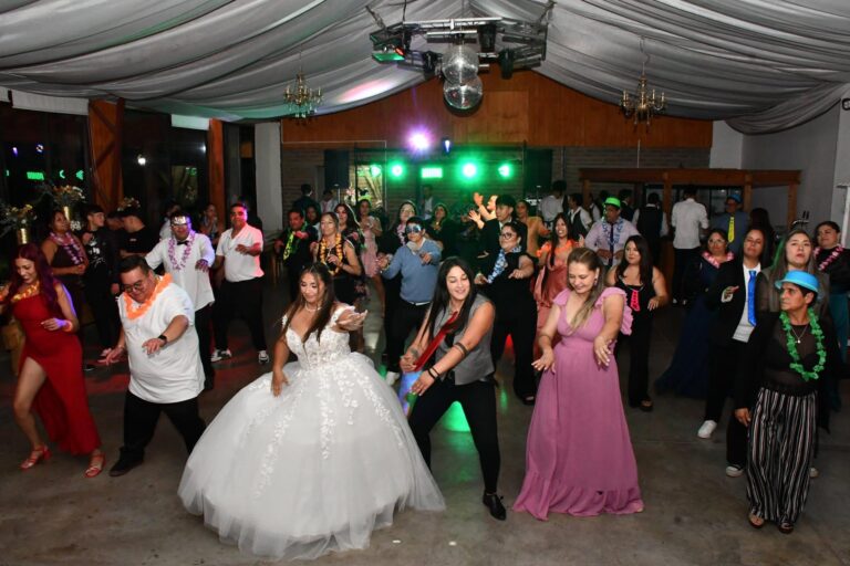 Dj,animación y plataforma 360