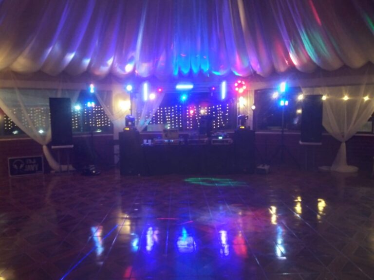 ILUMINACION, AMPLIFICACION, DJ EN VIVO PARA TODO TIPO DE EVENTOS